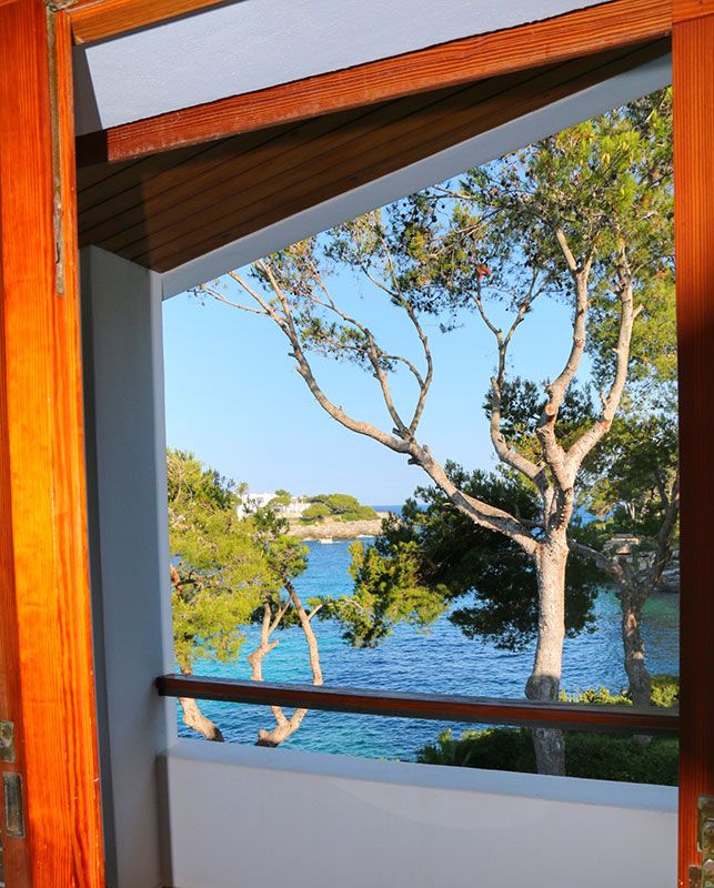 SaPau31 Sea views throughout the house