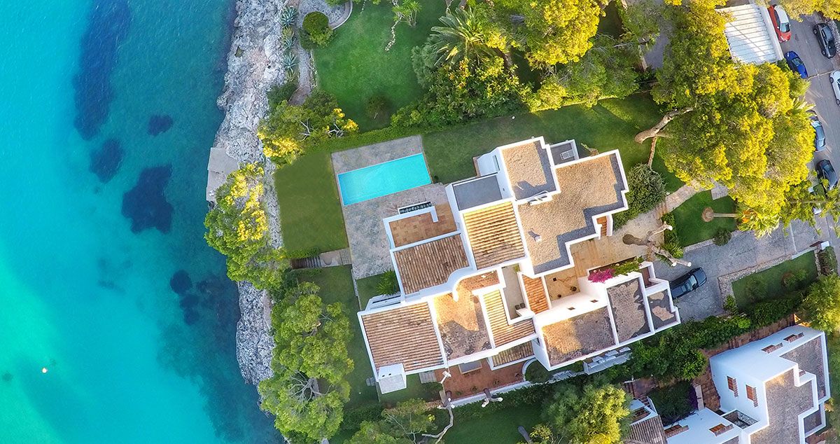 SaPau50 Aerial view Villa with pool in Cala d'or
